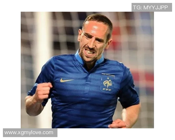 天下足球特别盘点曾因犯罪丑闻而备受争议的十大足坛巨星故事