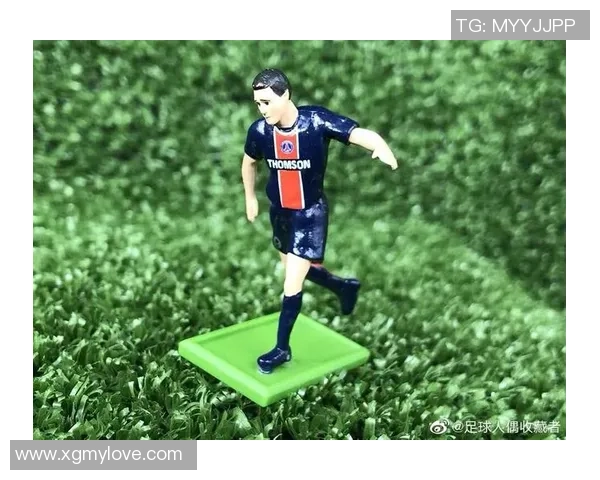 盘点精美足球球星手办展示细节带你感受独特收藏魅力 盘点精美足球球星手办展示细节带你感受独特收藏魅力