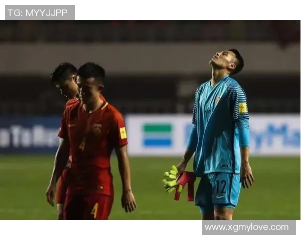 贫民窟少年逆袭成足球巨星的励志故事与成长轨迹